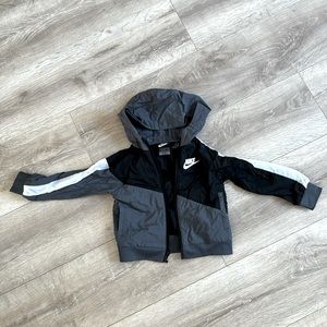 Brand new Nike wind jacket